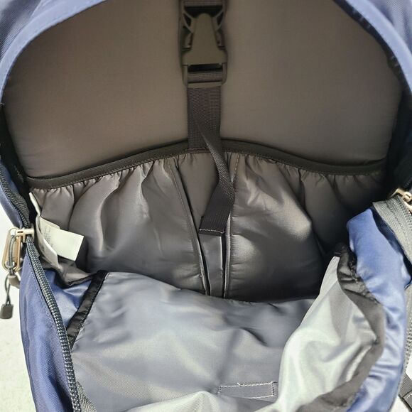 The North Face Vavapai Mountaineering Backpack Blue Padded Laptop Book Bag - Picture 12 of 16